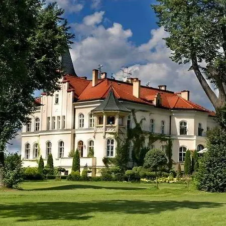 Zespol Palacowo Parkowy Hotel